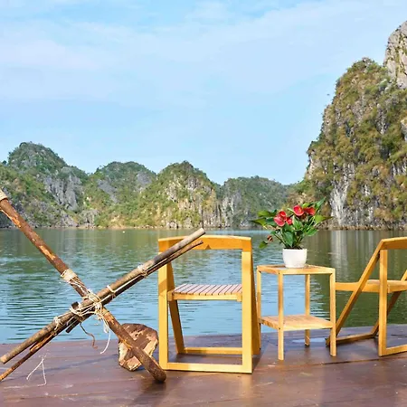 Lan Ha Floating Homestay Dong Khe Sau Exterior photo