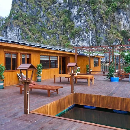 Lan Ha Floating Homestay Dong Khe Sau Exterior photo