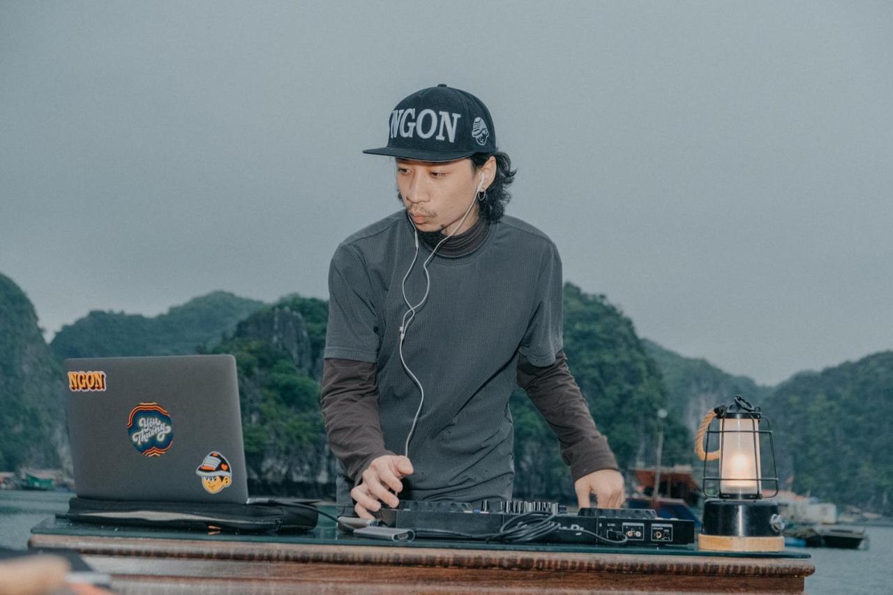 Lan Ha Floating Dong Khe Sau