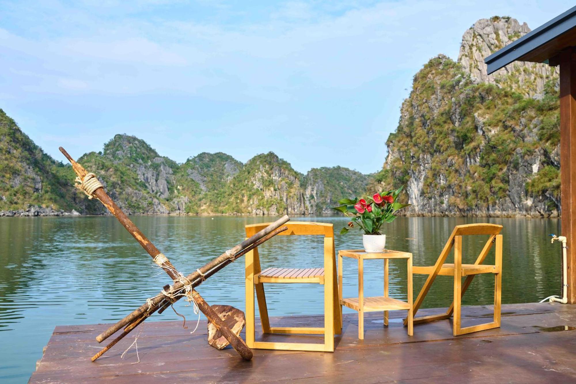 Homestay Lan Ha Floating *